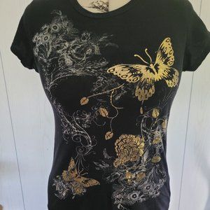 🩵 Butterfly T-shirt